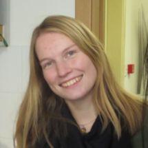  ◳ linda (jpg) → (ořez 215*215px)